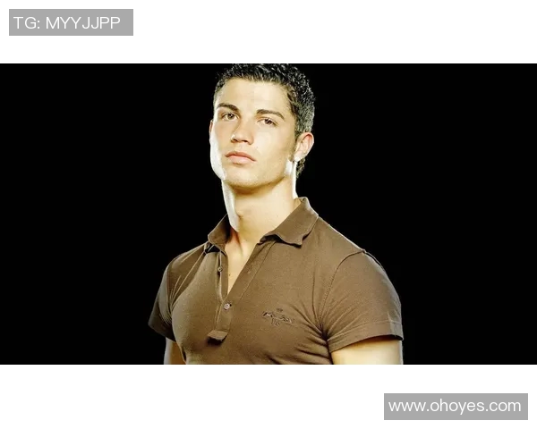 足球明星漫画风格壁纸合集展现球场魅力与激情的艺术之旅